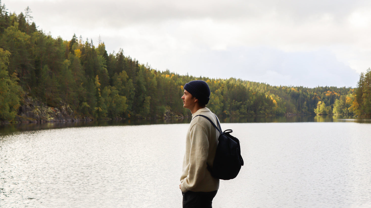 Alpakanvillapaita: Täydellinen Valinta Vaeltajalle 🦙🏔️